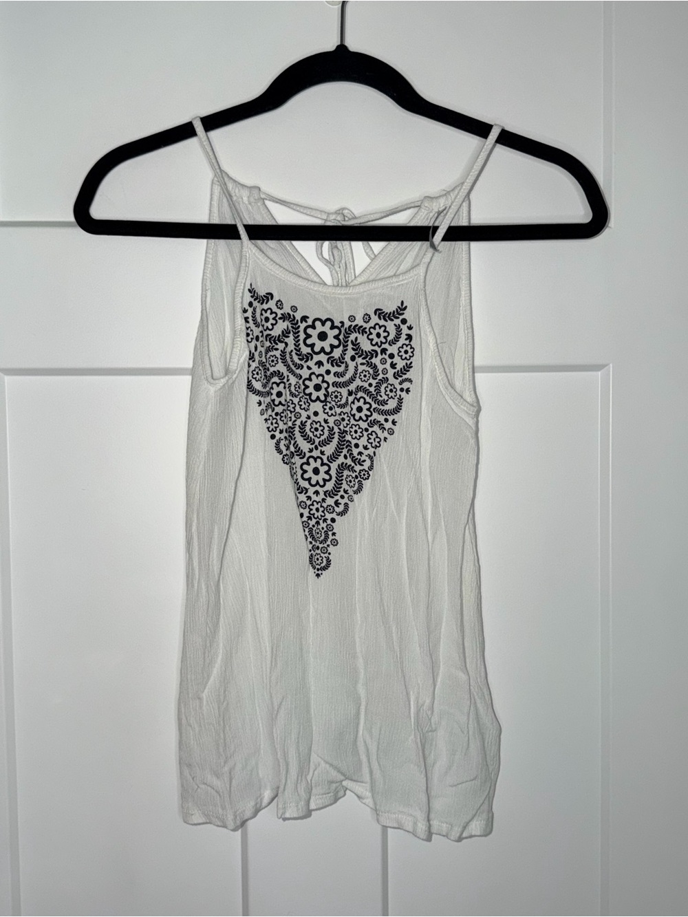Amiani Black Floral Spaghetti Strap Tank